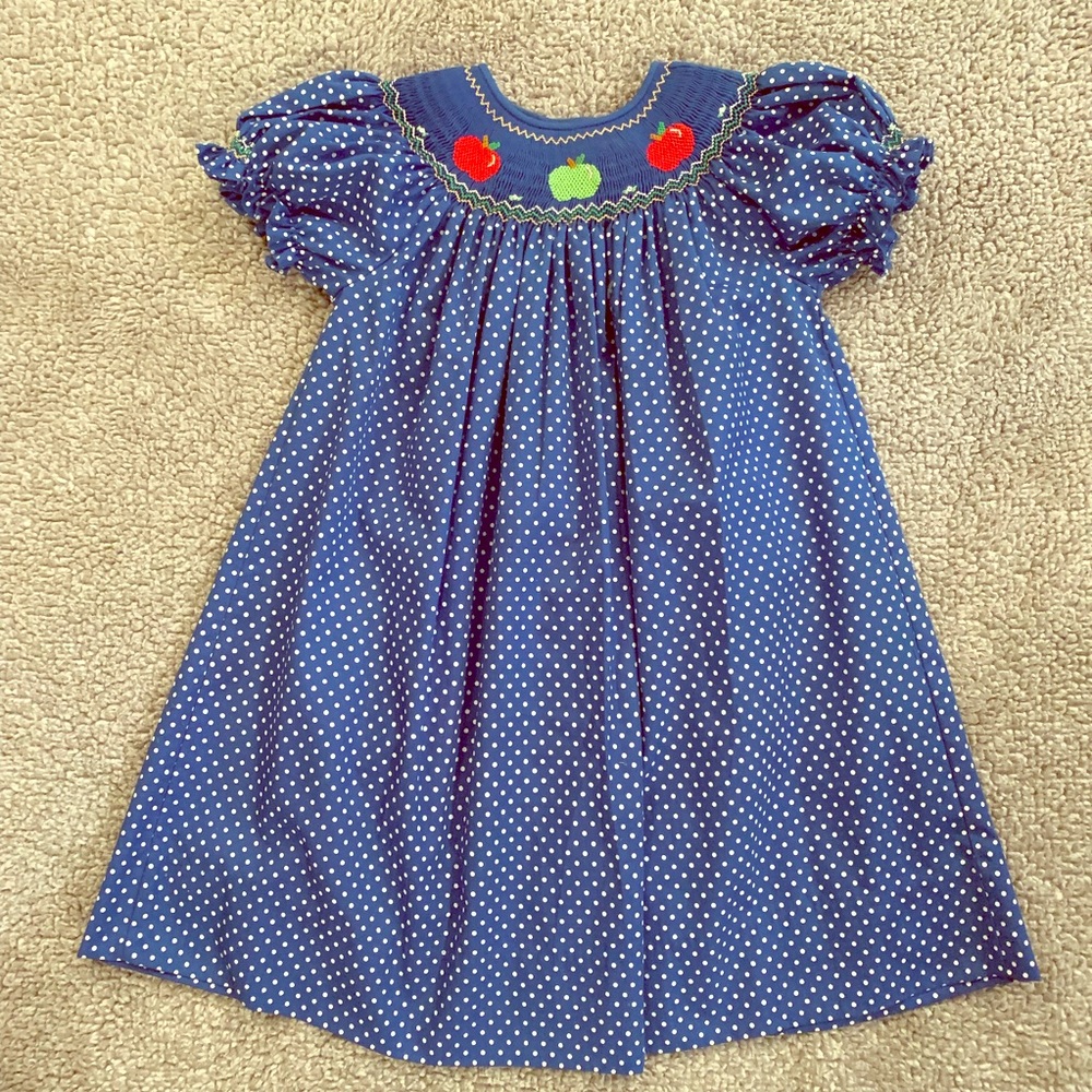 Girl’s Smocked Dress